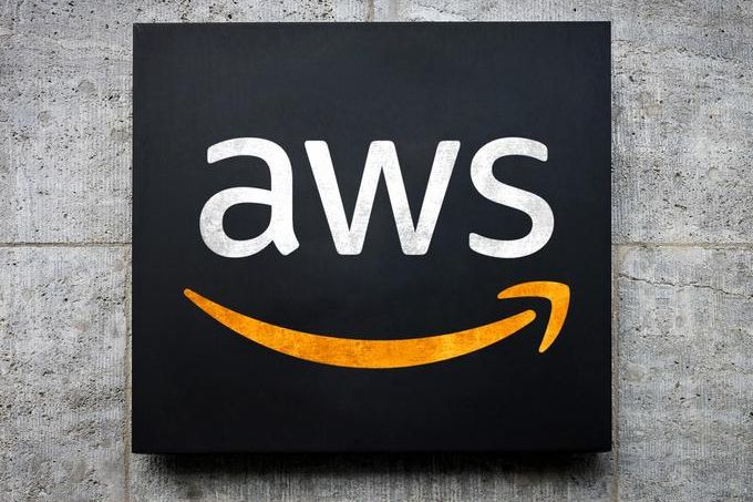 How to launch an Amazon AWS Instance with Custom VPC